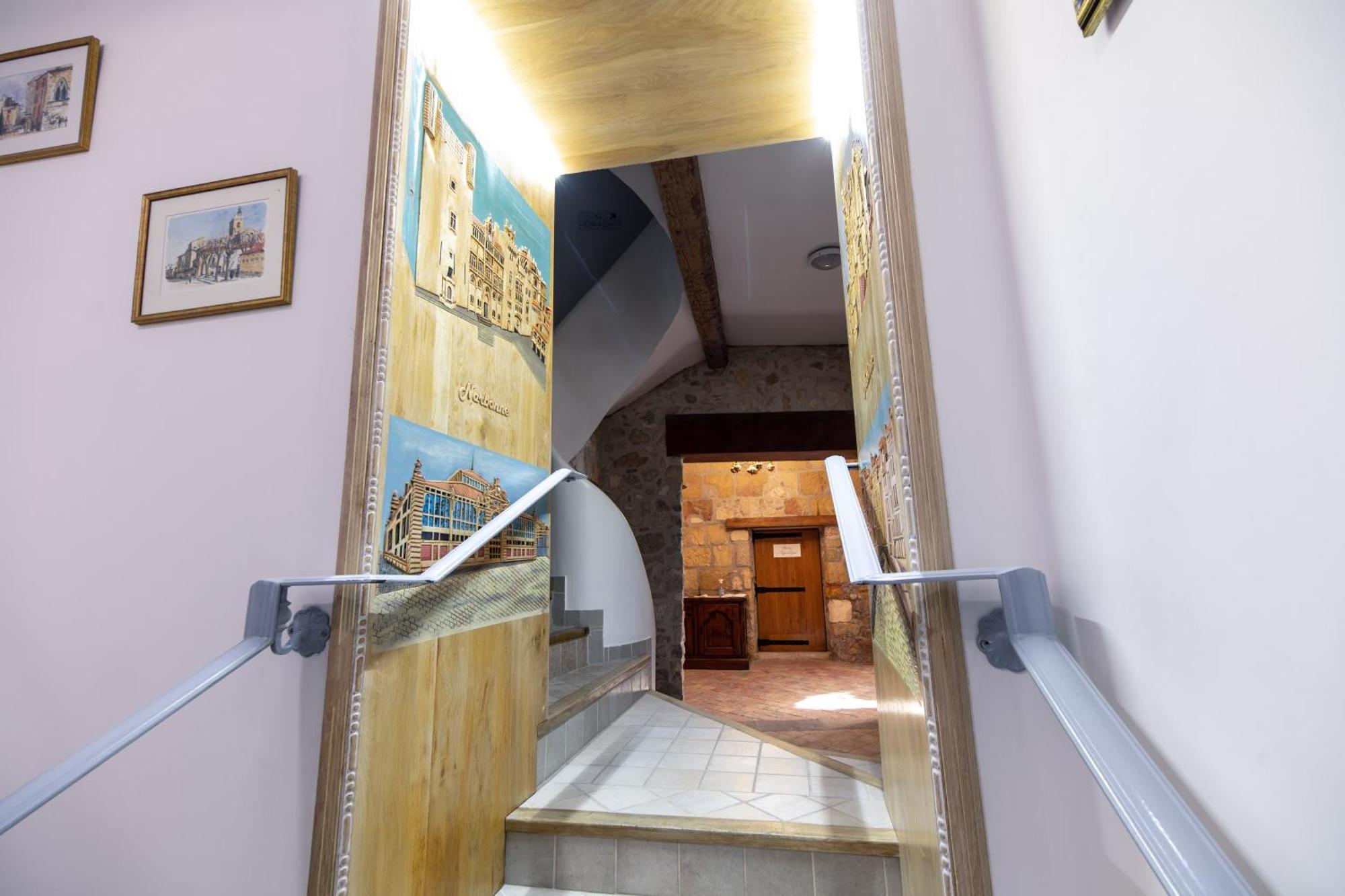 Chambre Familiale Du Couvent ناربون المظهر الخارجي الصورة